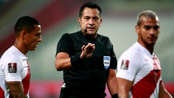 Julio Bascuñan arbitro