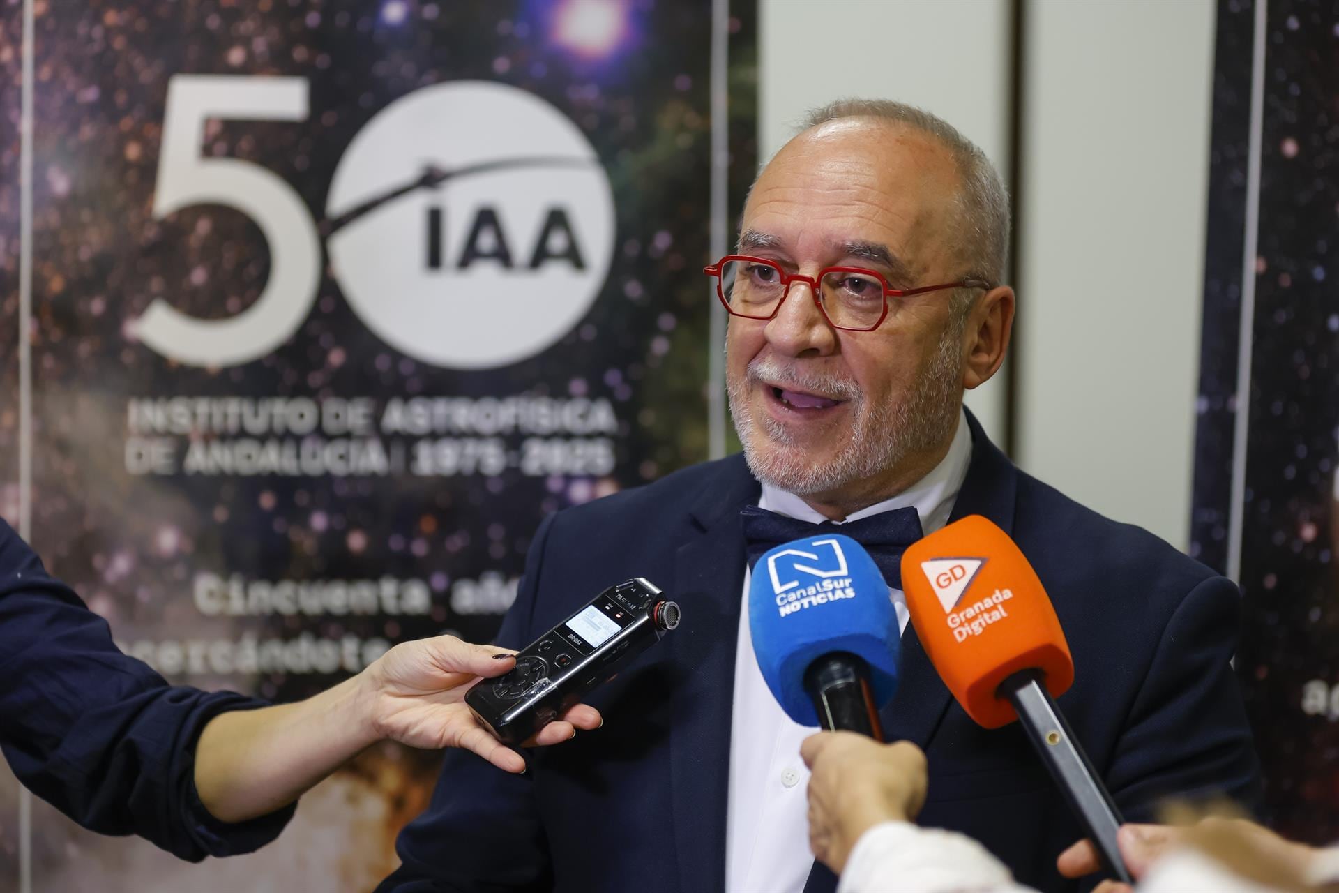 El sector aeroespacial español urge a paliar un déficit "terrible" de presencia femenina en un escenario competitivo