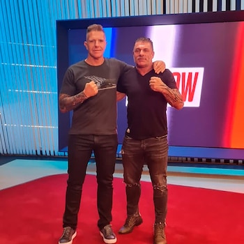 Alejandro Fantino junto al Ninja