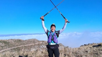 La montaña como refugio y motor: el desafío de una mujer con tres hijos, que sostiene cuatro empleos y persigue un nuevo sueño mundialista