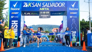 El 21K San Salvador celebra una década: 2,500 corredores listos para darlo todo en las vacaciones agostinas