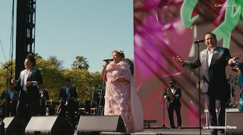 La actuación de Los Hermanos Flores en el Outdoor Theatre de Coachella reunió a la diáspora salvadoreña y celebró la identidad cultural centroamericana en Estados Unidos. (Cortesía: Coachella 2026)