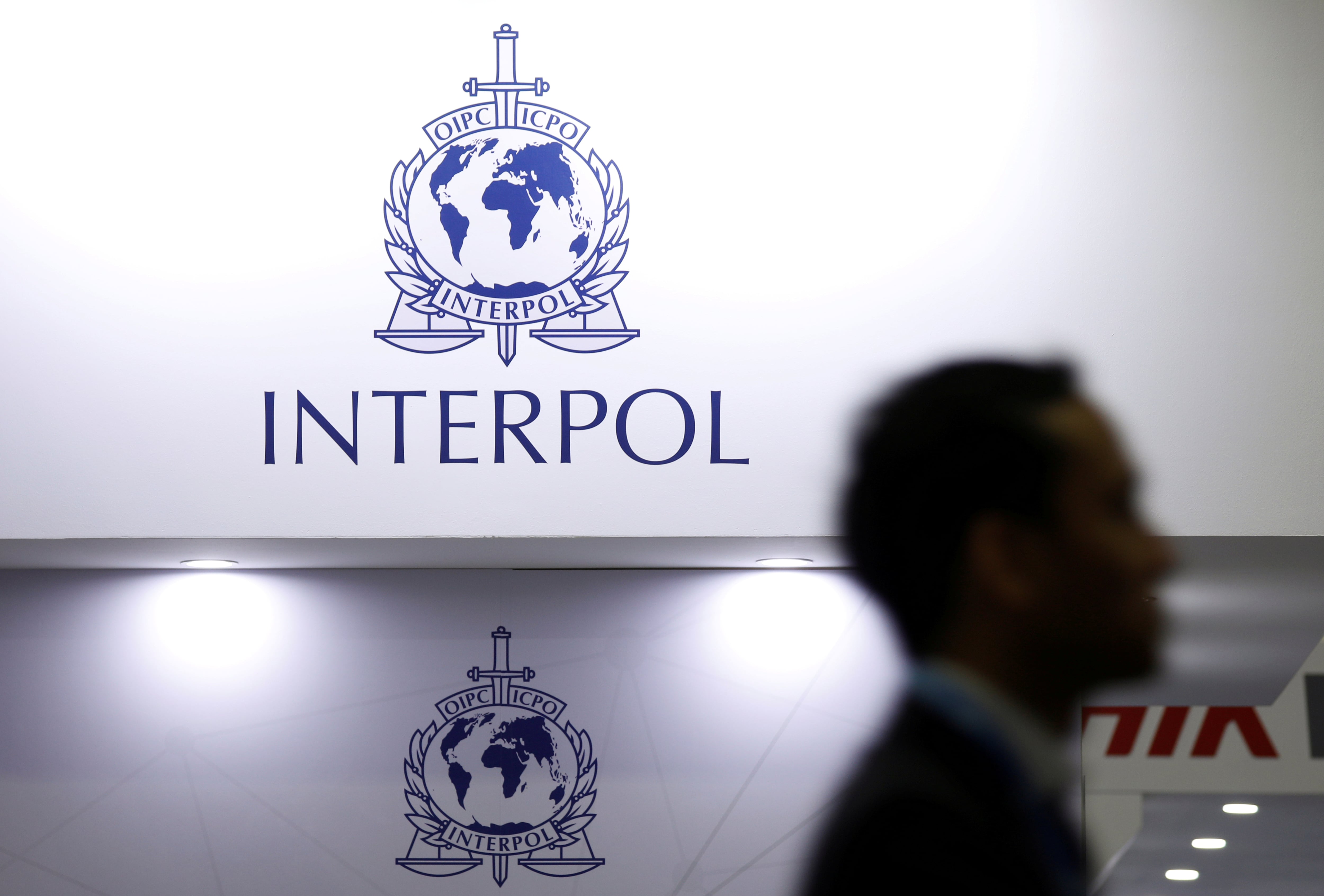 INTERPOL sanciona a proveedores y usuarios de piratería digital. (Foto: REUTERS/Edgar Su/File Photo)