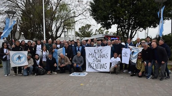 En medio de la tensión por Malvinas, un grupo de veteranos viajó por primera vez a las islas