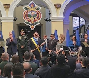 Impulsar alianzas con el sector