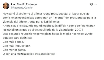 Juan Camilo Restrepo, exministro de Hacienda, puso en duda cómo se financiarán $60 billones - crédito @RestrepoJCamilo/X