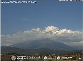 Imagen 1: Volcán Fuego de