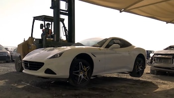 Apenas un auto es retirado