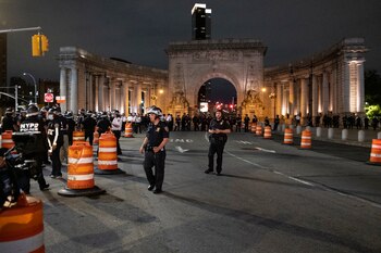 Despliegue policial en el Puente