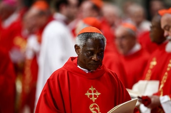 Le siguen el ghanés Peter