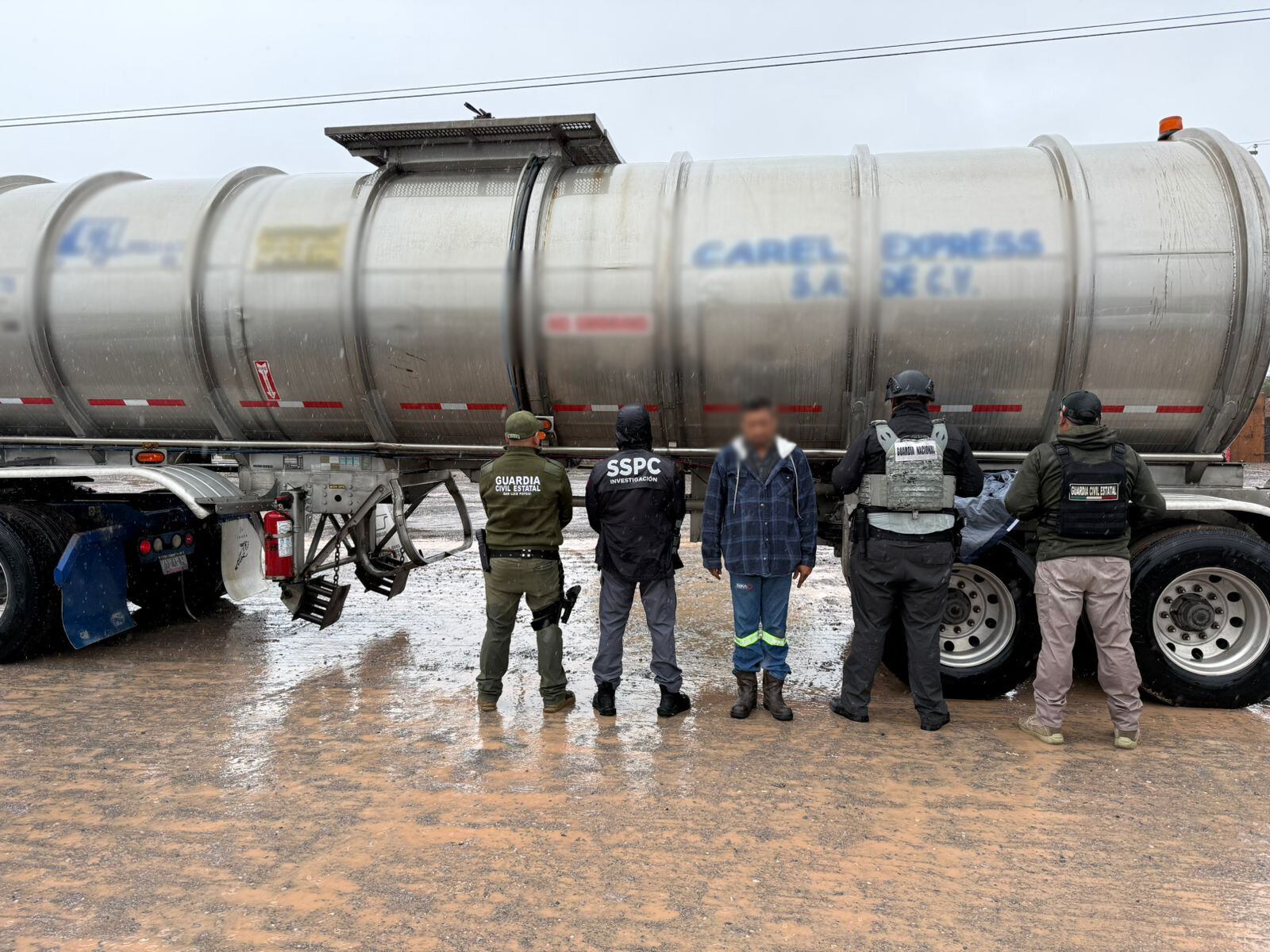 En el operativo anti-huachicol participaron autoridades del Ejército Mexicano y de Protección Civil | Guardia Nacional