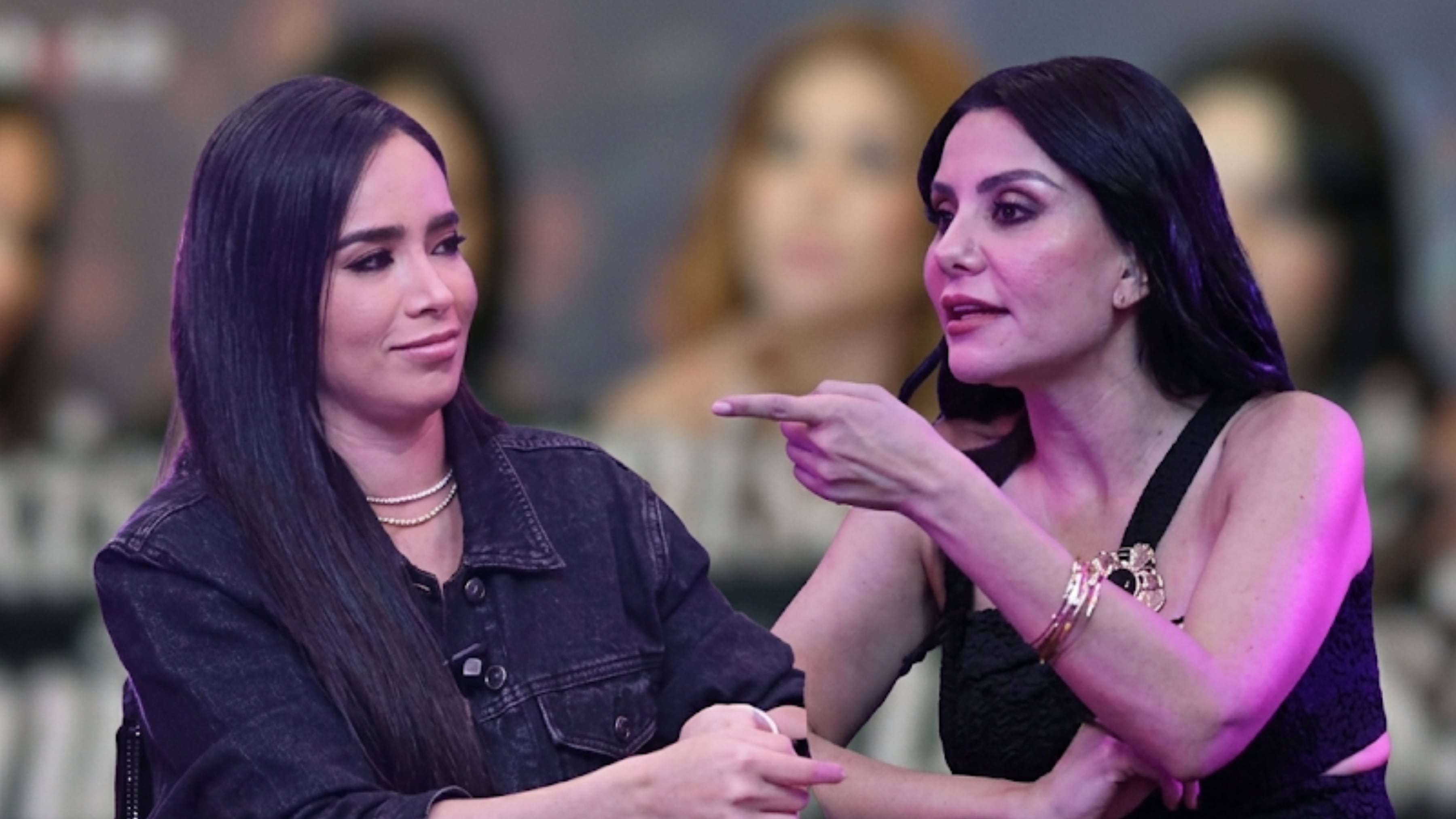 Morena suspende derechos partidistas a Nay Salvatori y Grace Palomares tras arremeter contra adultos mayores
