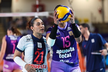 Esmeralda Sánchez resalta la comunicación con sus compañeras dentro del campo.