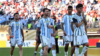 De las más de 15 horas que atajó el Dibu Martínez al ranking que encabezó Lionel Messi: datos de cancha del Mundial más medido de la historia