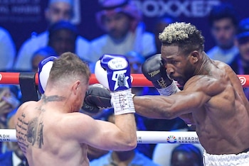 Canelo Alvarez vs William Scull