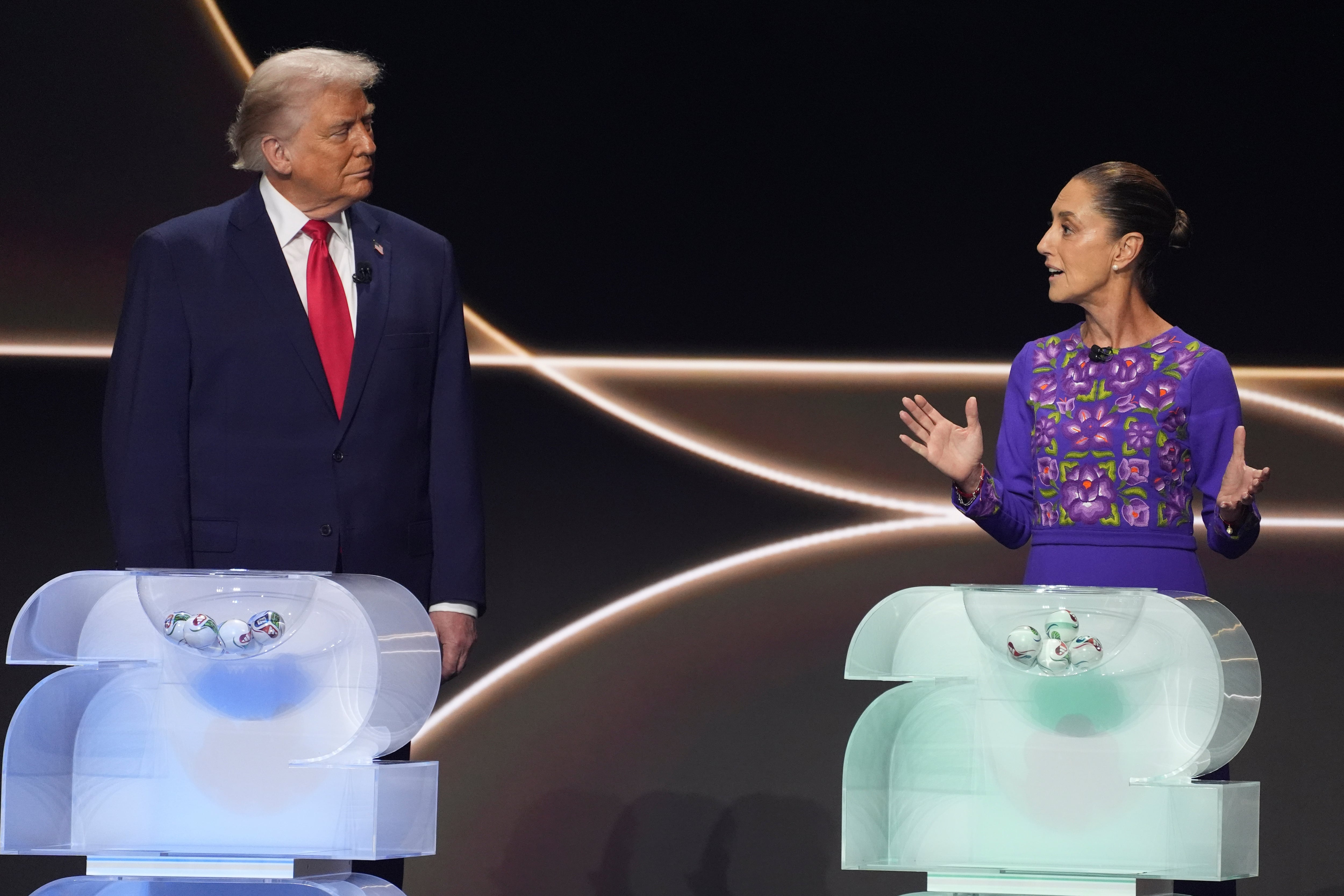 El Gobierno de México mantiene diálogo abierto con Washington en temas de seguridad, comercio y cooperación bilateral. (AP Foto/Evan Vucci, Archivo)