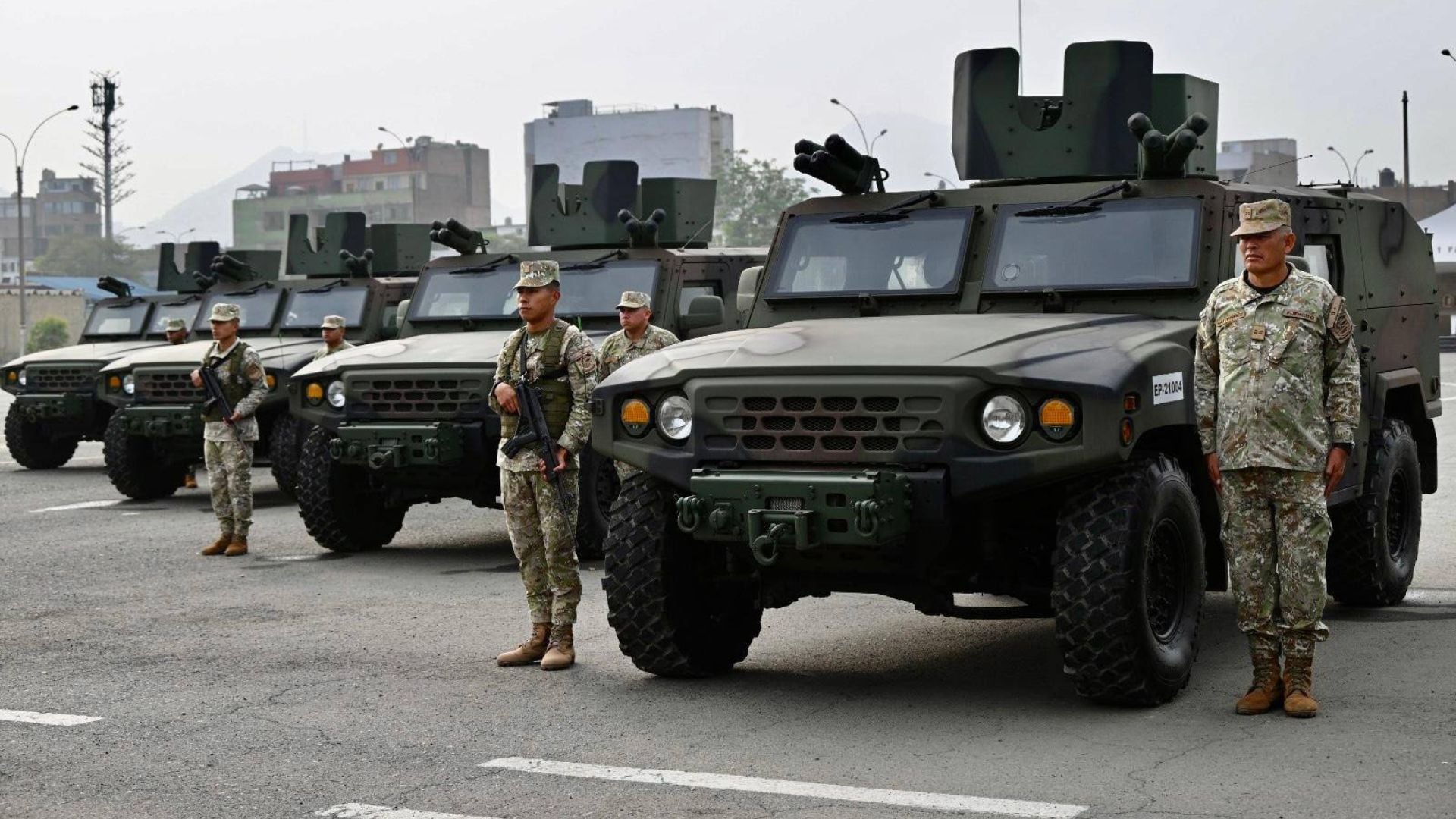 Ejército incorpora 10 vehículos multipropósito antiexplosivos para operaciones en todo terreno.