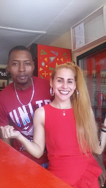 Larcio y su novia Roxana