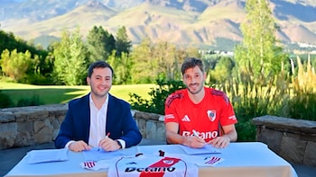 Matías Viña fue presentado como