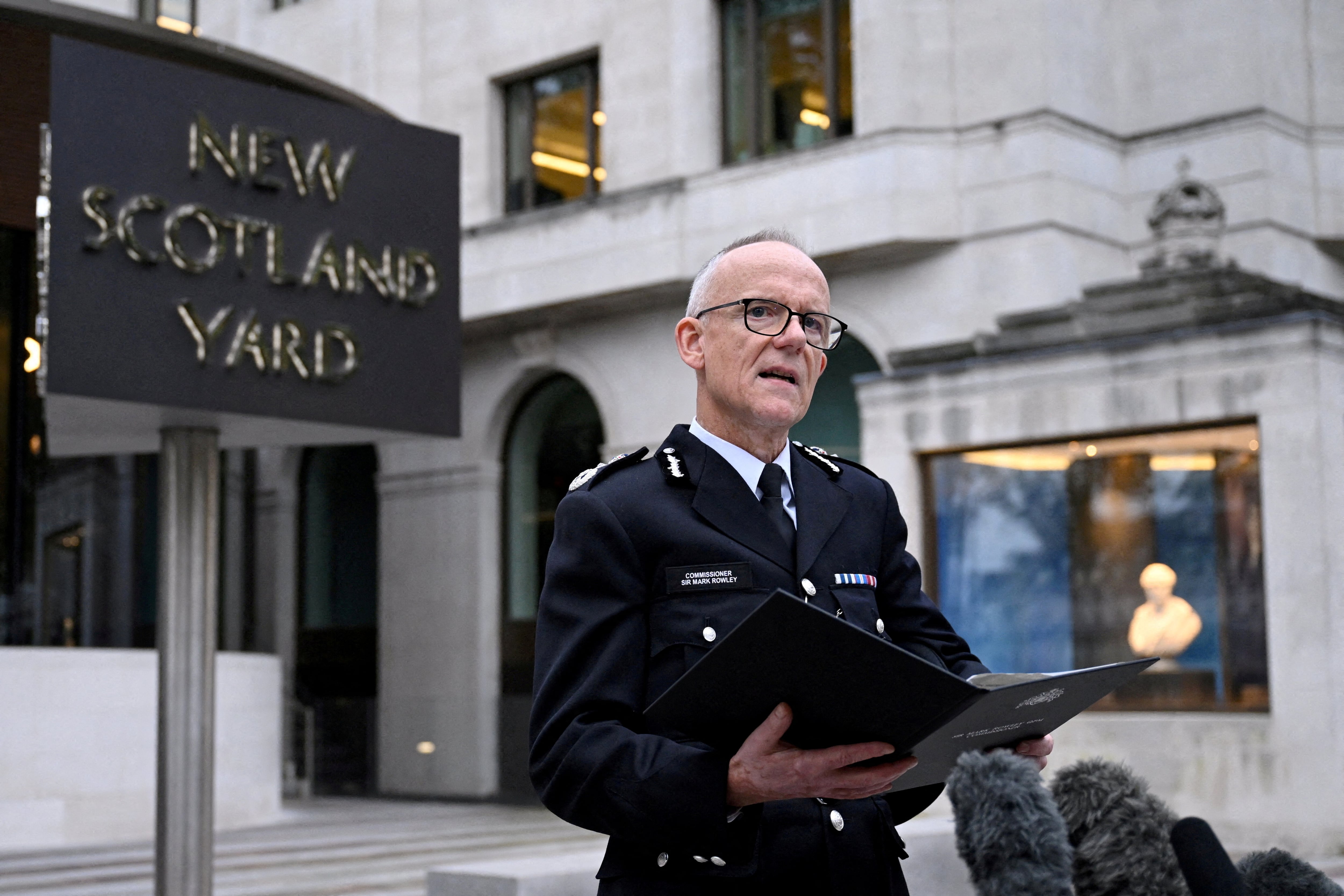En la nueva sede del edificio, se puede leer el lema: “Working together for a safer London” (Trabajando juntos por un Londres más seguro) (REUTERS/Jaimi Joy/File Photo)