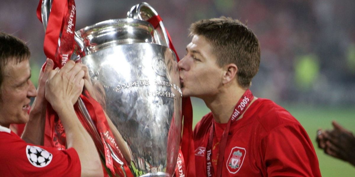 A pesar de títulos como la Champions League 2005, Gerrard admite que su mayor arrepentimiento sigue siendo la Premier League (REUTERS)