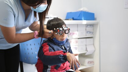 El Gobierno activa en Chaco el programa “Ver para ser Libres”: oftalmólogos atenderán a 7.000 chicos y distribuirán 32 mil anteojos