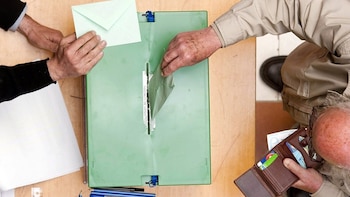 Cerca de 369.000 andaluces podrán votar por primera vez en elecciones autonómicas