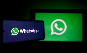 El uso constante de la app incentiva a que consuma datos y almacenamiento. (Foto: EFE/EPA/IAN LANGSDON/Archivo)