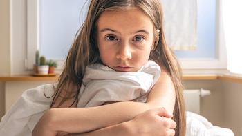 La pubertad precoz también puede