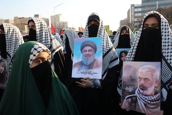 Una mujer miembro de las