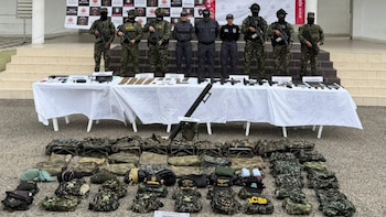 Ejército Nacional incautó poderoso arsenal tras combates con las Autodefensas Conquistadores de la Sierra, en Magdalena