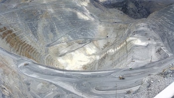 La minera peruano-británica Hochschild duplicó