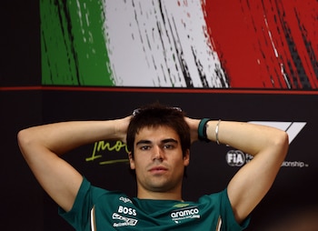 Lance Stroll "insultó a varios miembros de Aston Martin y rompió algunas cosas en el garaje", según reportan medios especializados (REUTERS/Jakub Porzycki)
