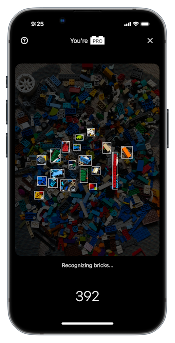 Brickit escanea las piezas de