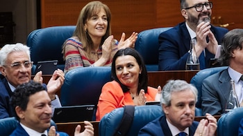 Ayuso cesa al consejero de