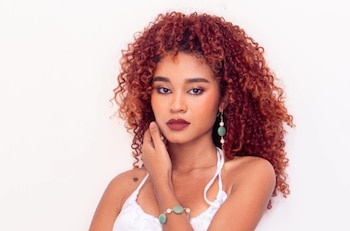Alejandra Ortiz representa a La Paz en Miss Universo El Salvador 2026 y promueve la inclusión de las comunidades afrodescendientes en el país. (Foto cortesía Alejandra Ortiz)