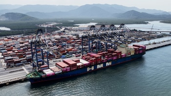 El Puerto de Santos consolida