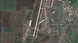 Ucrania atacó una base aérea rusa clave en Crimea en medio de contactos diplomáticos con Trump