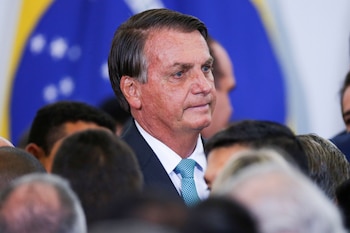 Jair Bolsonaro aumentó un impuesto a las transacciones financieras en Brasil (FOTO REUTERS)