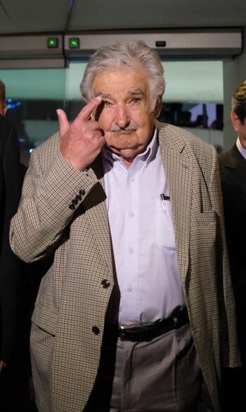 Añadió que los políticos "tienen