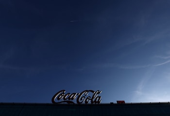 La empresa Coca-Cola FEMSA analiza resoluciones de la CAR tras restricciones en La Calera - crédito Reuters