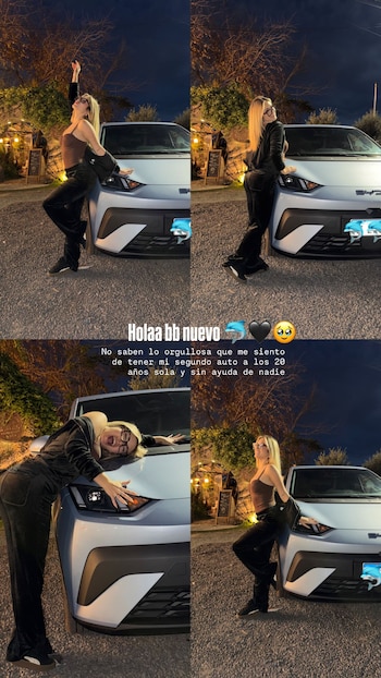 Lolo Poggio, una mujer rubia con gafas y ropa oscura, posa en varias tomas junto a un coche gris plateado bajo luces nocturnas y árboles de fondo