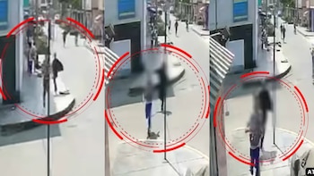 Capturas de video de seguridad borrosas muestran a personas en una acera y una calle, con círculos rojos destacando figuras en movimiento