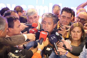 El dirigente brindó una conferencia