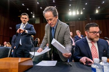 De izquierda a derecha: Jack