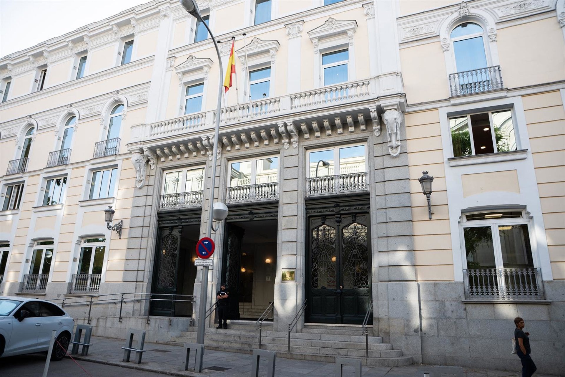 El CGPJ dilata su decisión sobre la queja contra Peinado por sugerir que la Policía podría ayudar a Begoña Gómez a huir