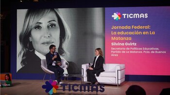 Silvina Gvirtz, secretaria de políticas educativas de La Matanza en auditorio de Ticmas en FIL 2025