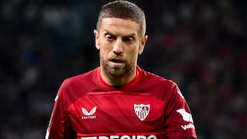 El Papu Gómez dio positivo