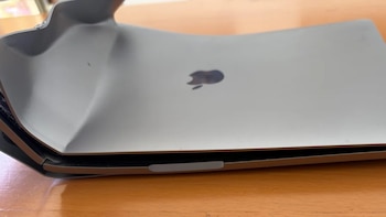 AppleCare+ no cubre daños catastróficos como dispositivos doblados o aplastados, según los términos del seguro.