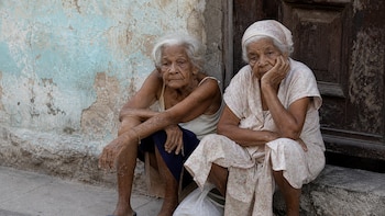 Cuba envejece con una mayoría femenina entre los mayores de 60 años